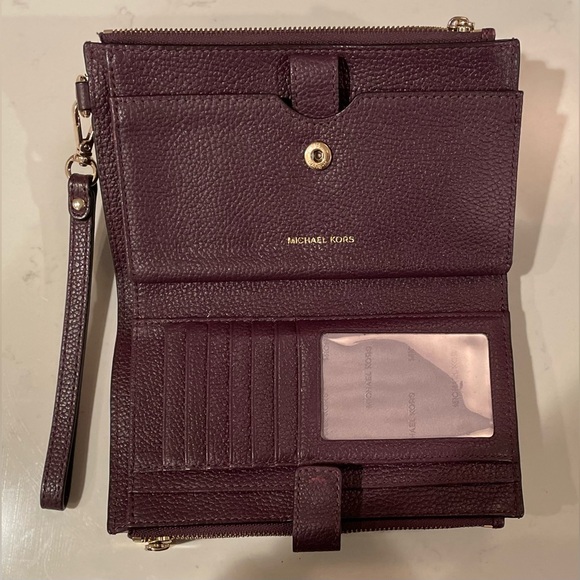 Purple Michael Kors Wristlet - Picture 2 of 8